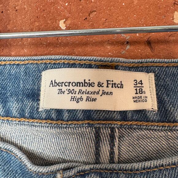 Abercrombie & Fitch The '90s Relaxed Jean High Rise Sz 34 18s Medium Wash Denim - Picture 7 of 14